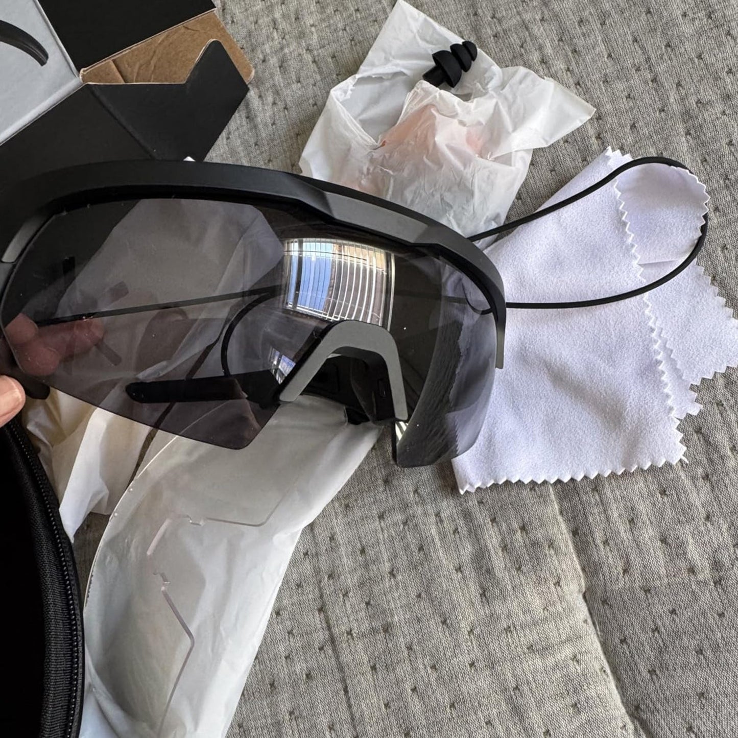 Shooting glasses with earplugs